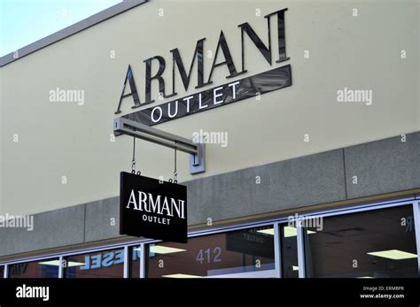 Armani Outlet .